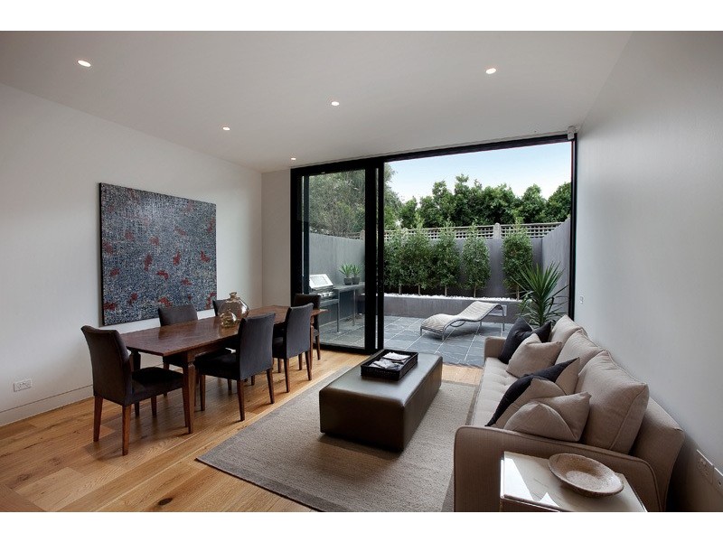 17 Cliff Street, South Yarra VIC 3141