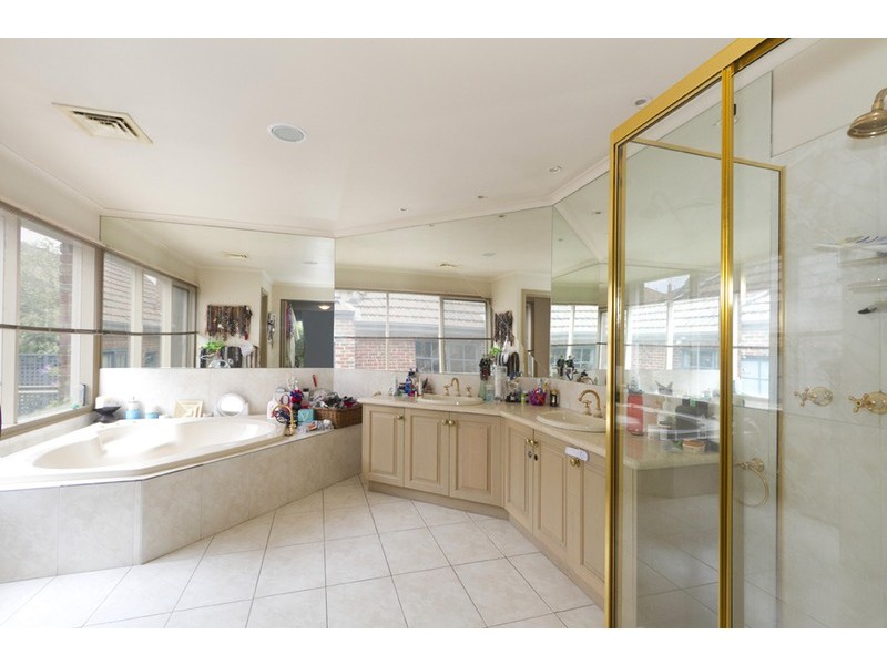 12 Muntz Street, Caulfield North VIC 3161