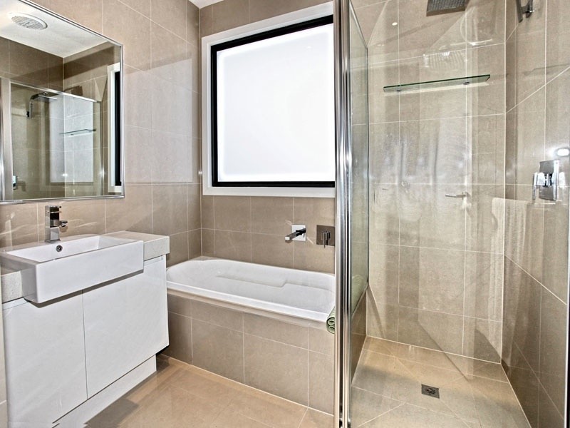 3/2a Jasmine, Caulfield South VIC 3162