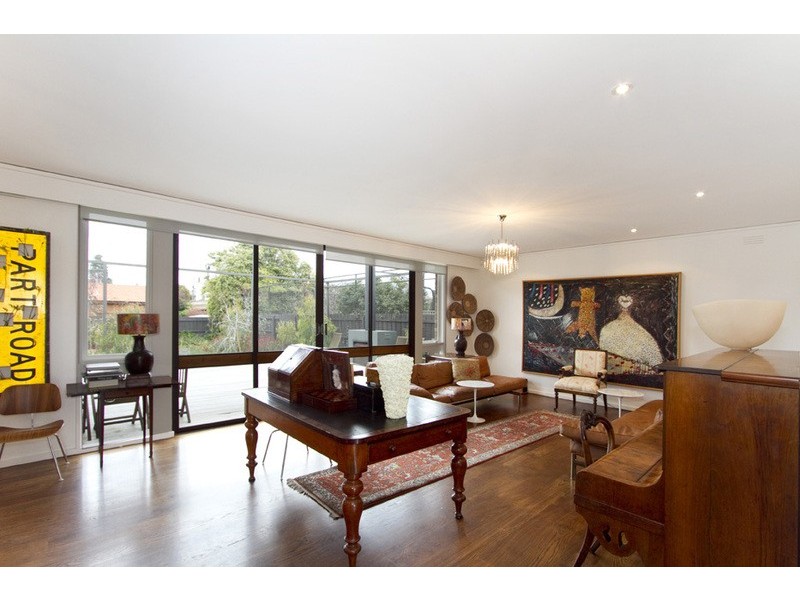 22 Langdon Road, Caulfield North VIC 3161