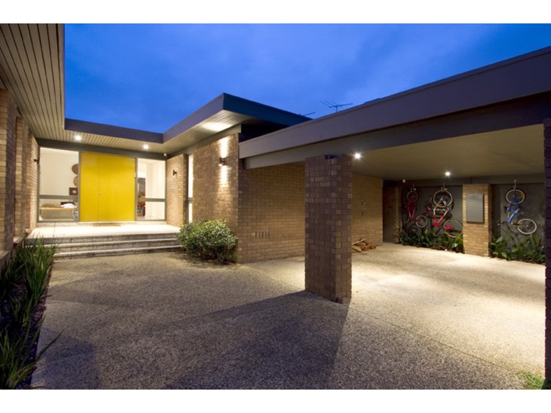 22 Langdon Road, Caulfield North VIC 3161