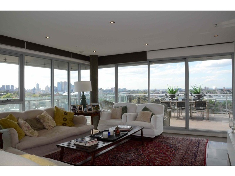 1202/12 Yarra Street, South Yarra VIC 3141