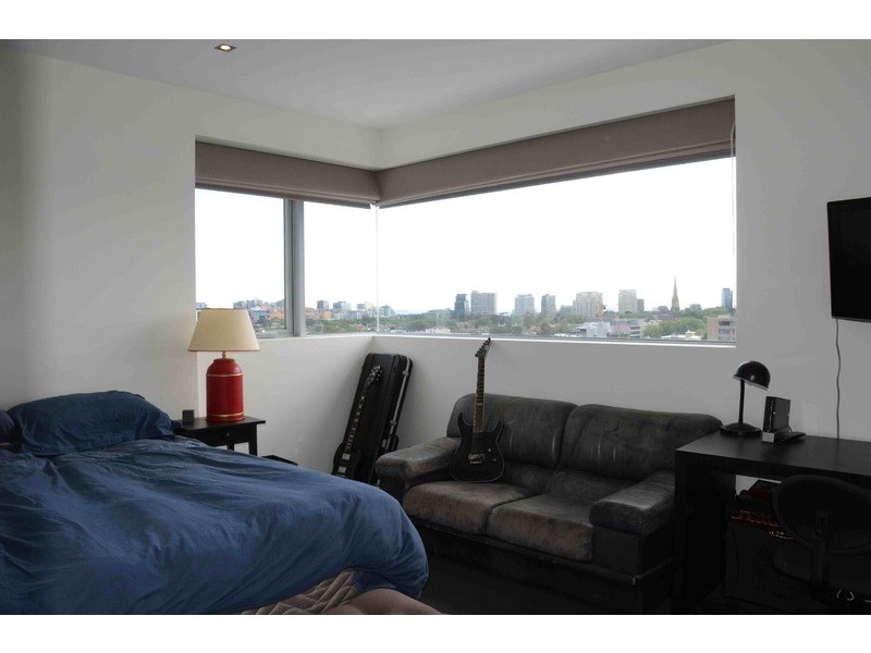 1202/12 Yarra Street, South Yarra VIC 3141