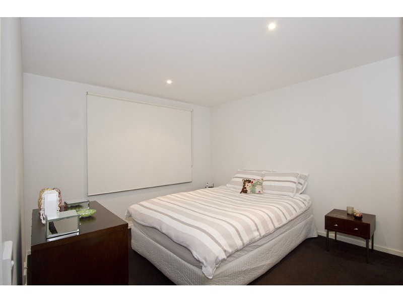 11/4a Lansdowne Road, St Kilda East VIC 3183