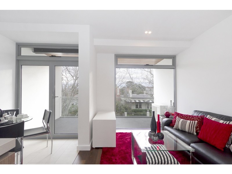 202/24 Crimea, St Kilda VIC 3182