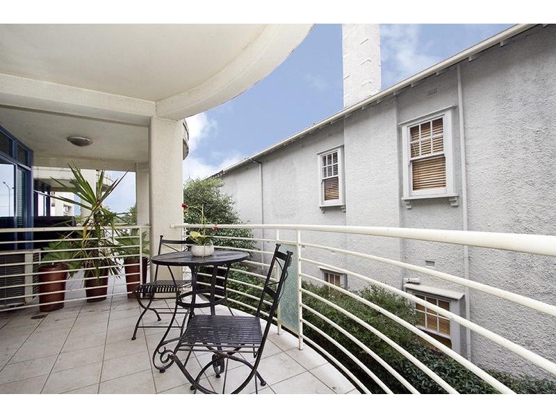 11/41 Marine Parade, St Kilda VIC 3182