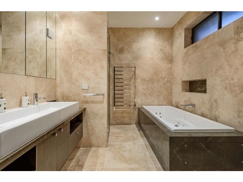 11 Sidwell Avenue, St Kilda East VIC 3183