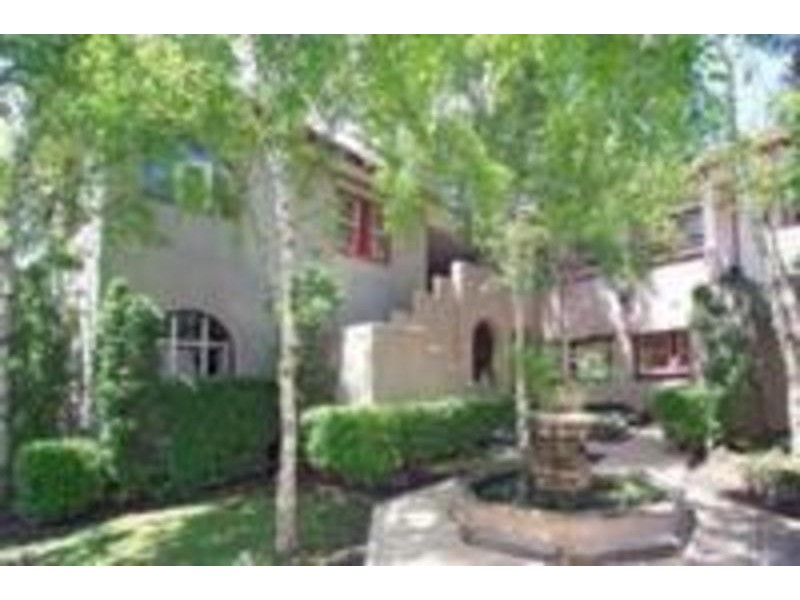 4/1 Coleridge Street, Elwood VIC 3184