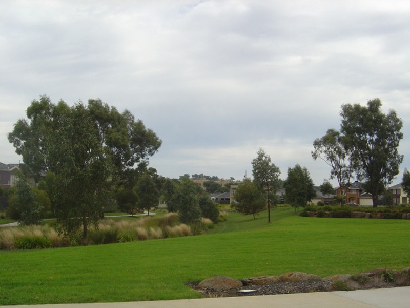 1333 Grattan Street, South Morang VIC 3752