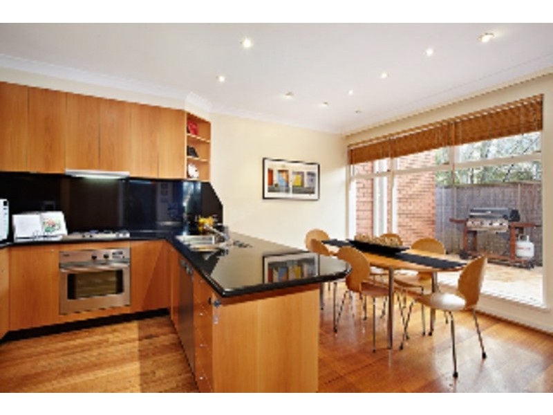 1/26 Narong Road, Caulfield North VIC 3161