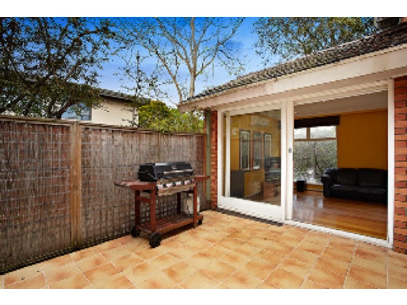 1/26 Narong Road, Caulfield North VIC 3161