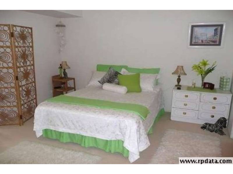 1/19 Gordon St, Labrador QLD 4215