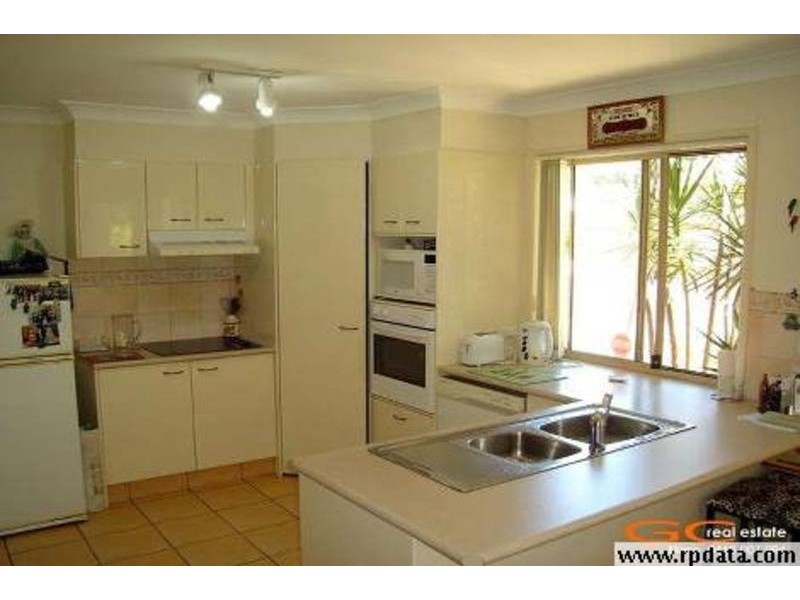 1/19 Gordon St, Labrador QLD 4215