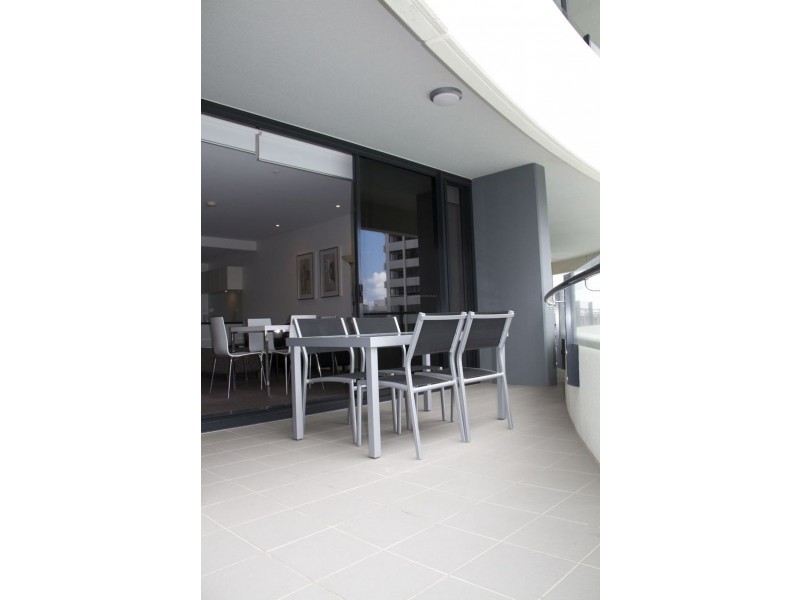 89-91 SURF PDE, Broadbeach QLD 4218