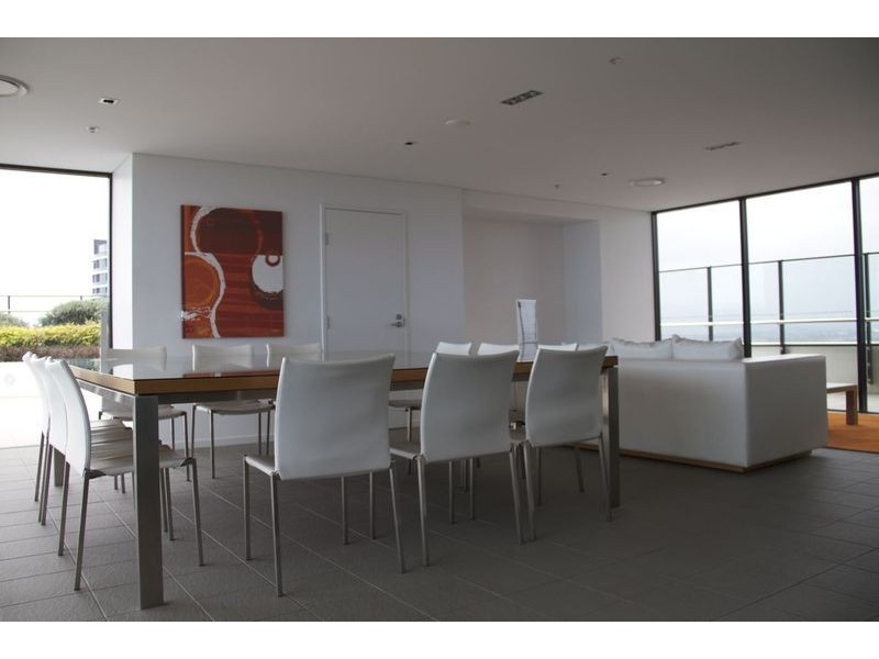 89-91 SURF PDE, Broadbeach QLD 4218