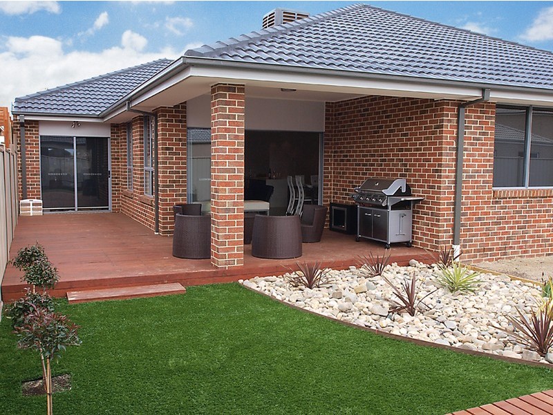16 Federation Drive, Truganina VIC 3029