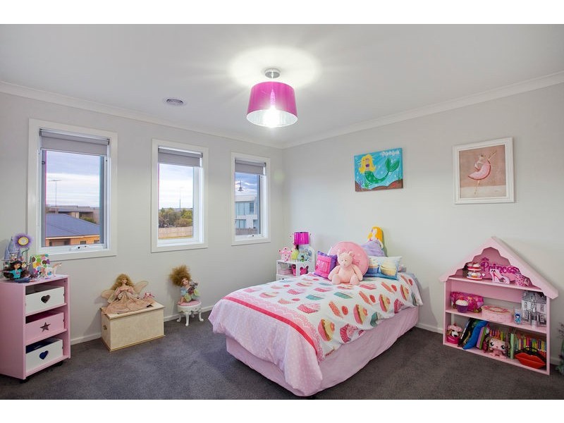 17 Rippleside Drive, Torquay VIC 3228