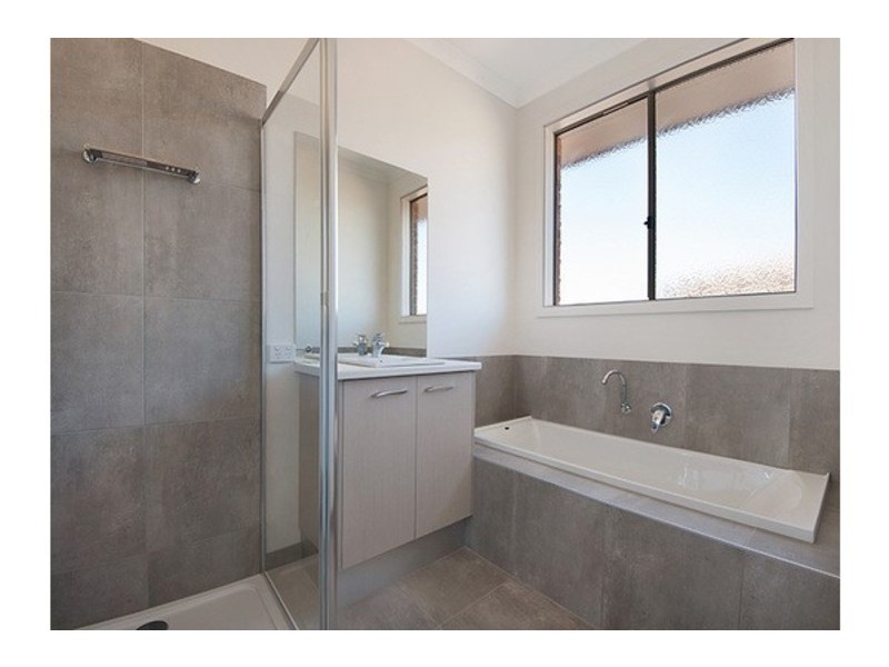 49 Baybrook Avenue, Curlewis VIC 3222