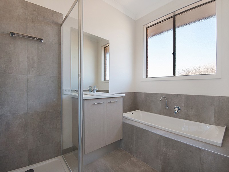 49  Baybrook Avenue, Curlewis VIC 3222