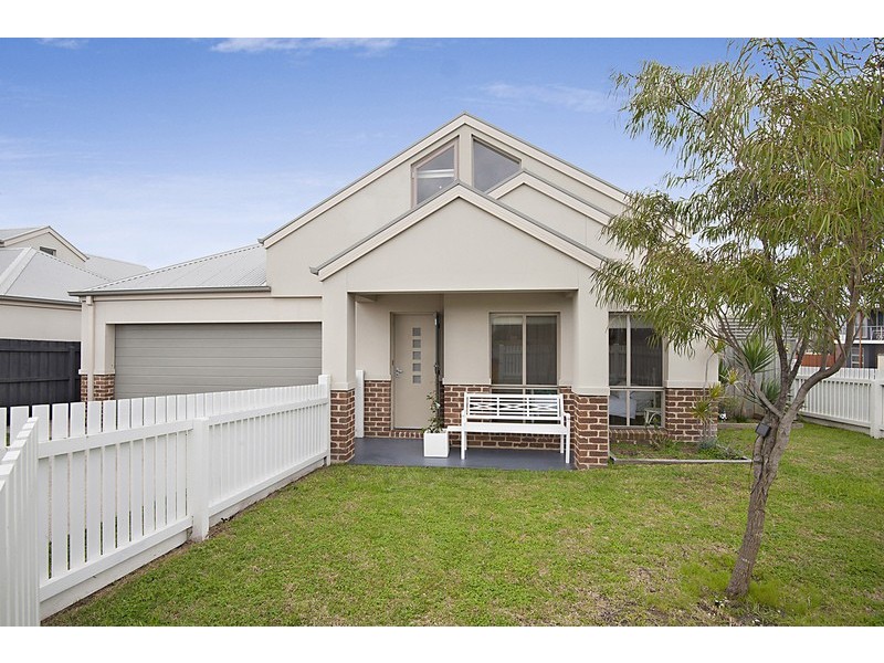 1/8 Hereford Street, Portarlington VIC 3223