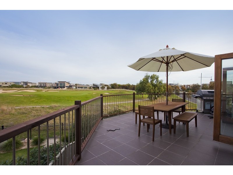 2 Links Drive, Torquay VIC 3228