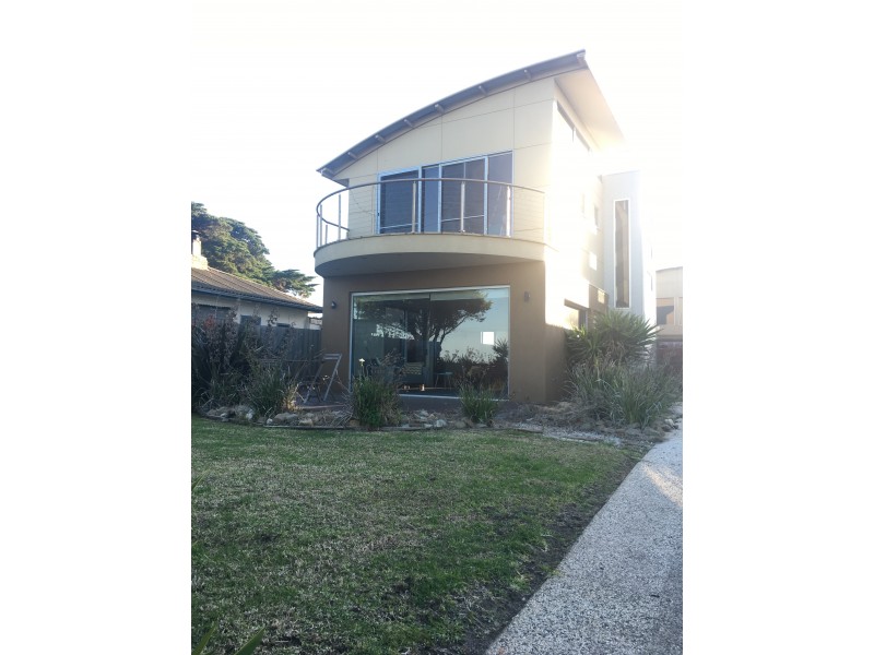 1/418 The Esplanade, St Leonards VIC 3223