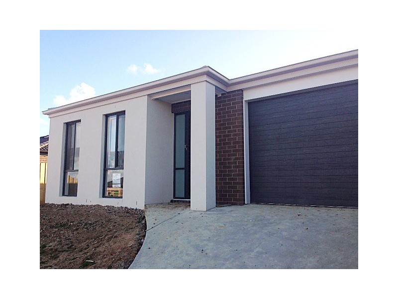 25 Temt Terrace, Waurn Ponds VIC 3216