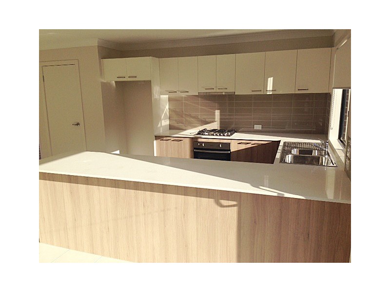 25 Temt Terrace, Waurn Ponds VIC 3216