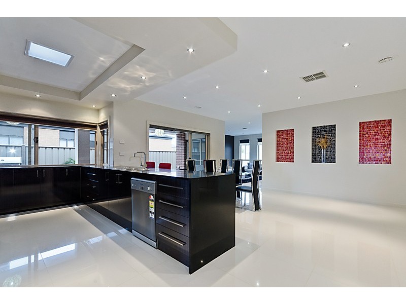 18 Federation Boulevard, Truganina VIC 3029