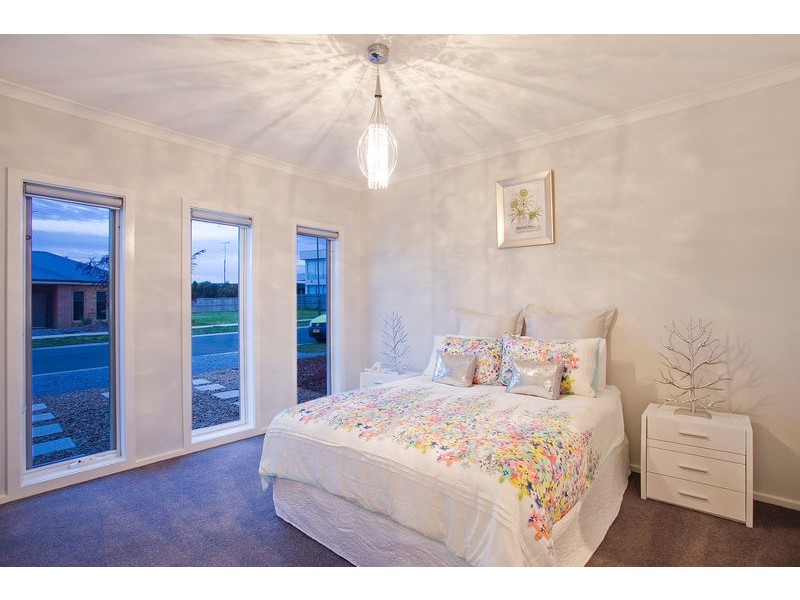 17 Rippleside Drive, Torquay VIC 3228