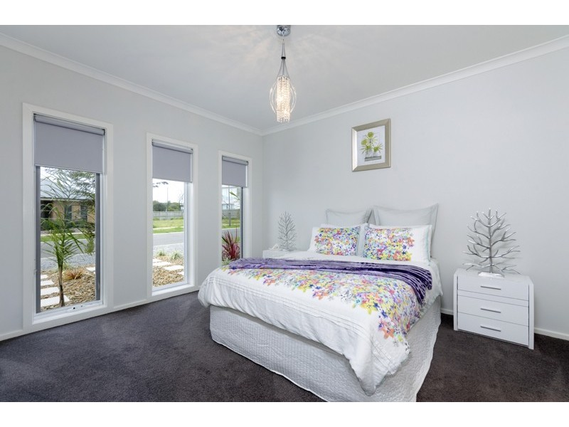 17 Rippleside Drive, Torquay VIC 3228