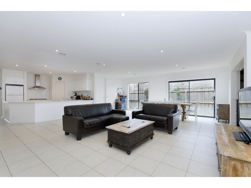 12 Glenhaven Mews, Ocean Grove VIC 3226