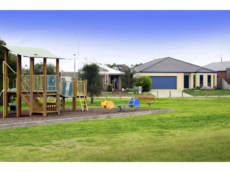 12 Glenhaven Mews, Ocean Grove VIC 3226