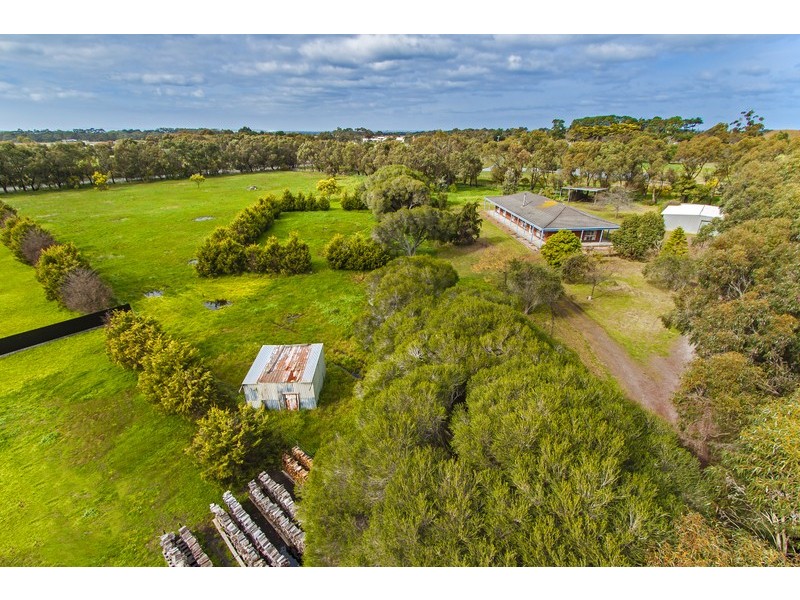 312 Rhinds Road, Wallington VIC 3221
