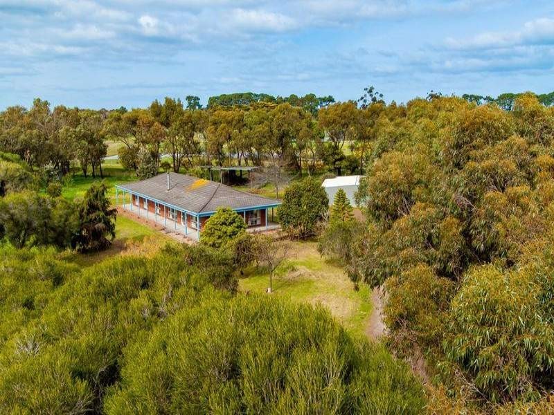 312 Rhinds Road, Wallington VIC 3221
