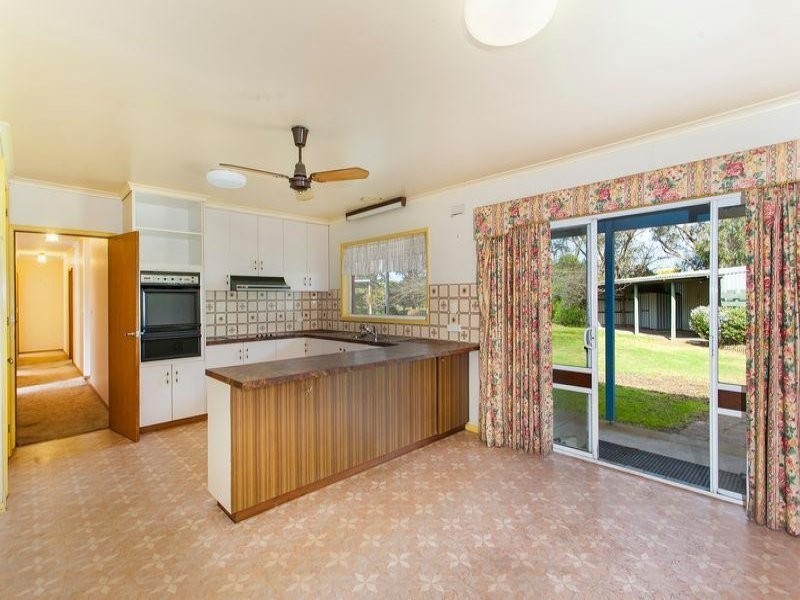 312 Rhinds Road, Wallington VIC 3221