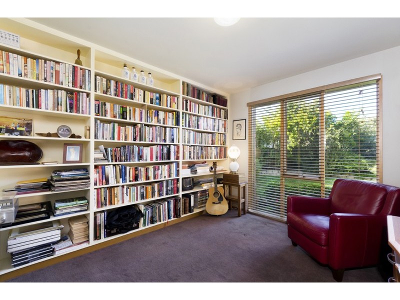 2 Tama Court, Grovedale VIC 3216