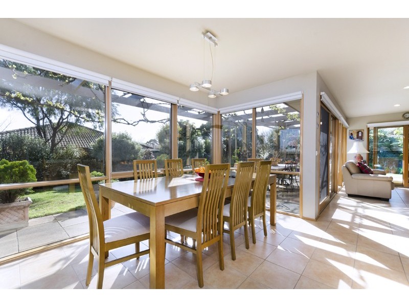 2 Tama Court, Grovedale VIC 3216