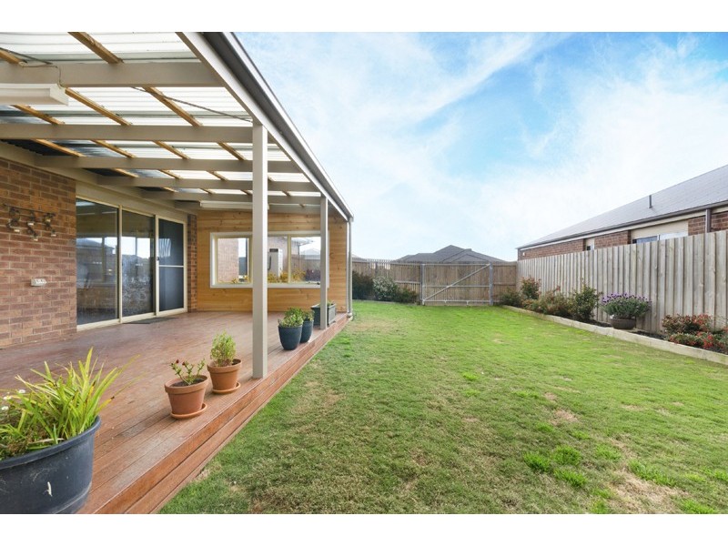 20 Curtain Drive, Leopold VIC 3224
