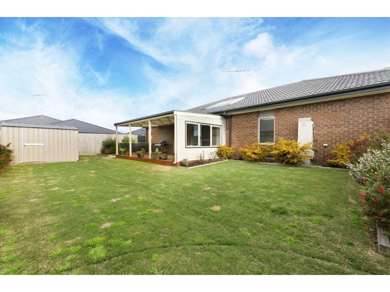 20 Curtain Drive, Leopold VIC 3224