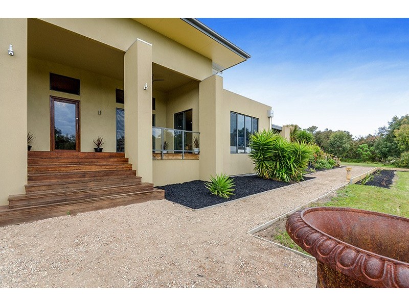 12 Ocean Acres Drive, Torquay VIC 3228