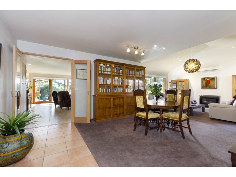 2 Tama Court, Grovedale VIC 3216