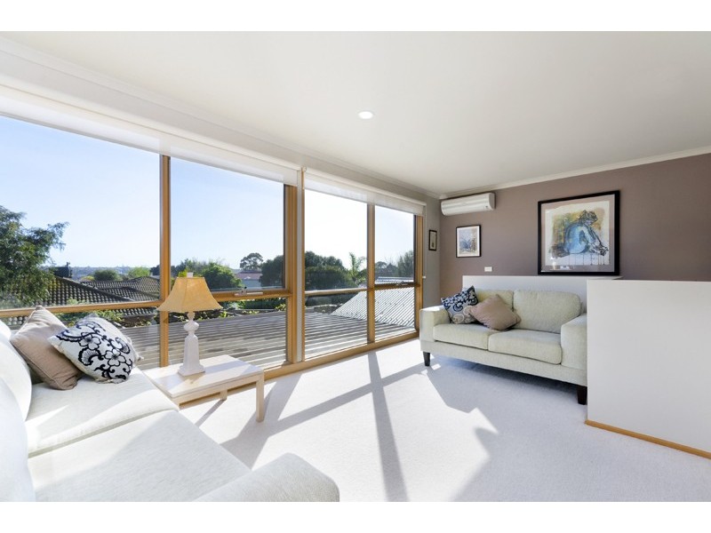 2 Tama Court, Grovedale VIC 3216