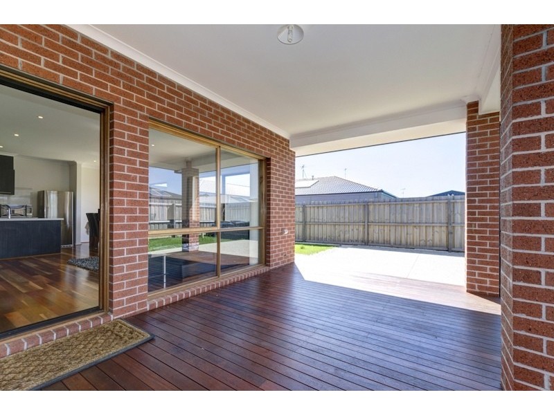 6 Clementine Court, Grovedale VIC 3216