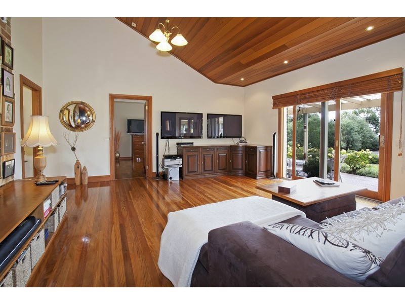 5-7 Riseborough Court, St Albans Park VIC 3219