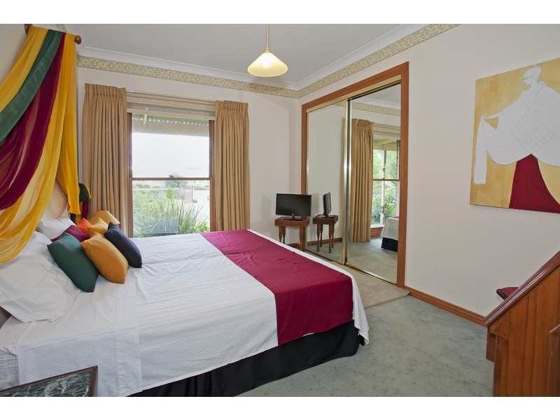 5-7 Riseborough Court, St Albans Park VIC 3219