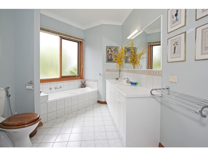 5-7 Riseborough Court, St Albans Park VIC 3219