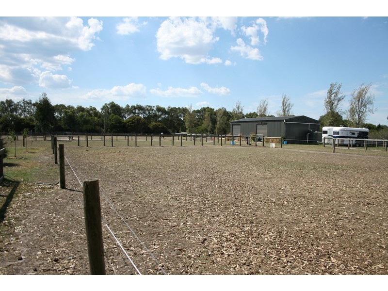 182 Rhinds Road, Wallington VIC 3221