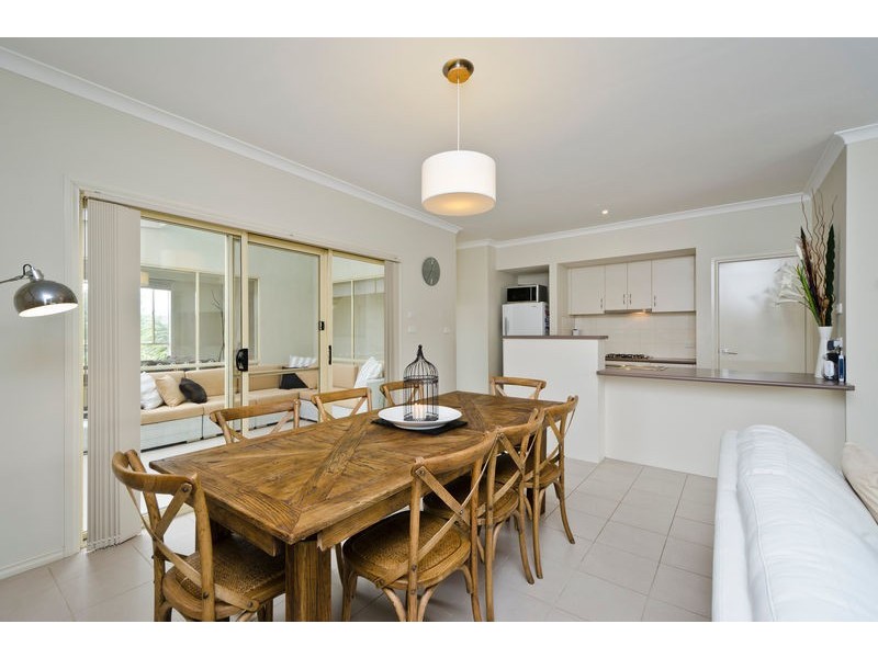 6 East Cornhill Drive, Point Cook VIC 3030