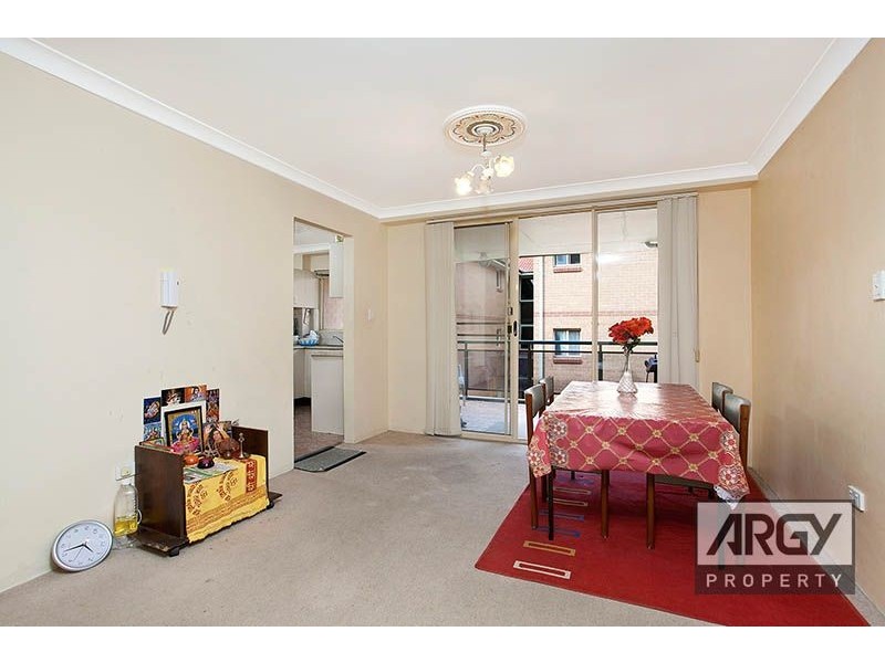 18/6-10 Cairo Street, Rockdale NSW 2216